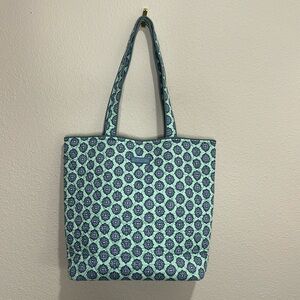 VERA BRADLEY Nomadic Blossoms (Retired) Quilted Tote Bag, EUC